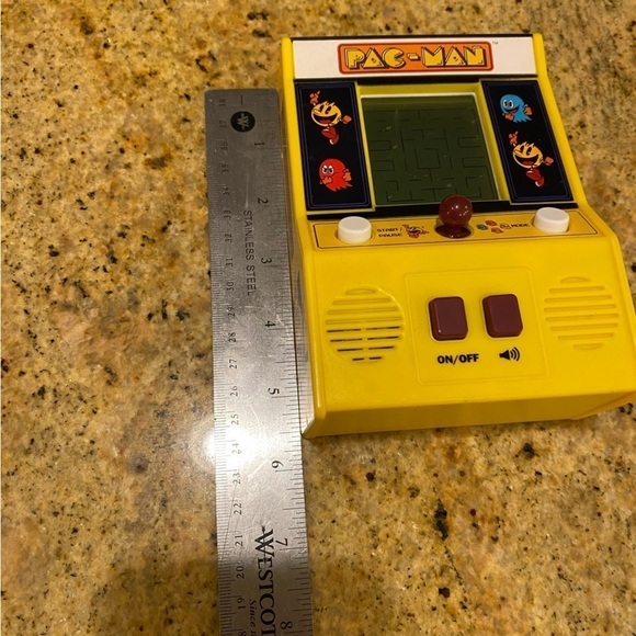 Pac-Man 2011 Retro Mini 6” Arcade‎ WORKS Machine Bandai Namco Handheld Game - Picture 10 of 11